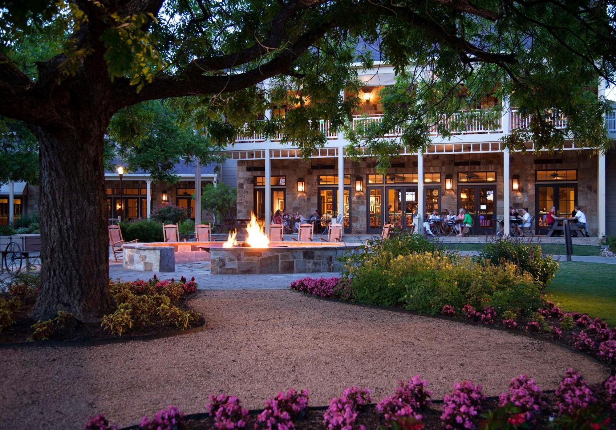 Hyatt Regency Lost Pines Resort And Spa Cedar Creek Esterno foto